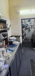 Tyrwhitt Road (D8), Retail #518899541